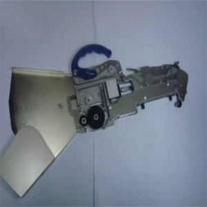 YAMAHA Cl 8X2mm 0402 Alimentatore Kw1-M1300-000