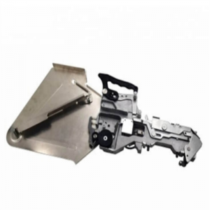 Alimentatore pneumatico YAMAHA Alimentatore CL 12MM KW1-M2200-100